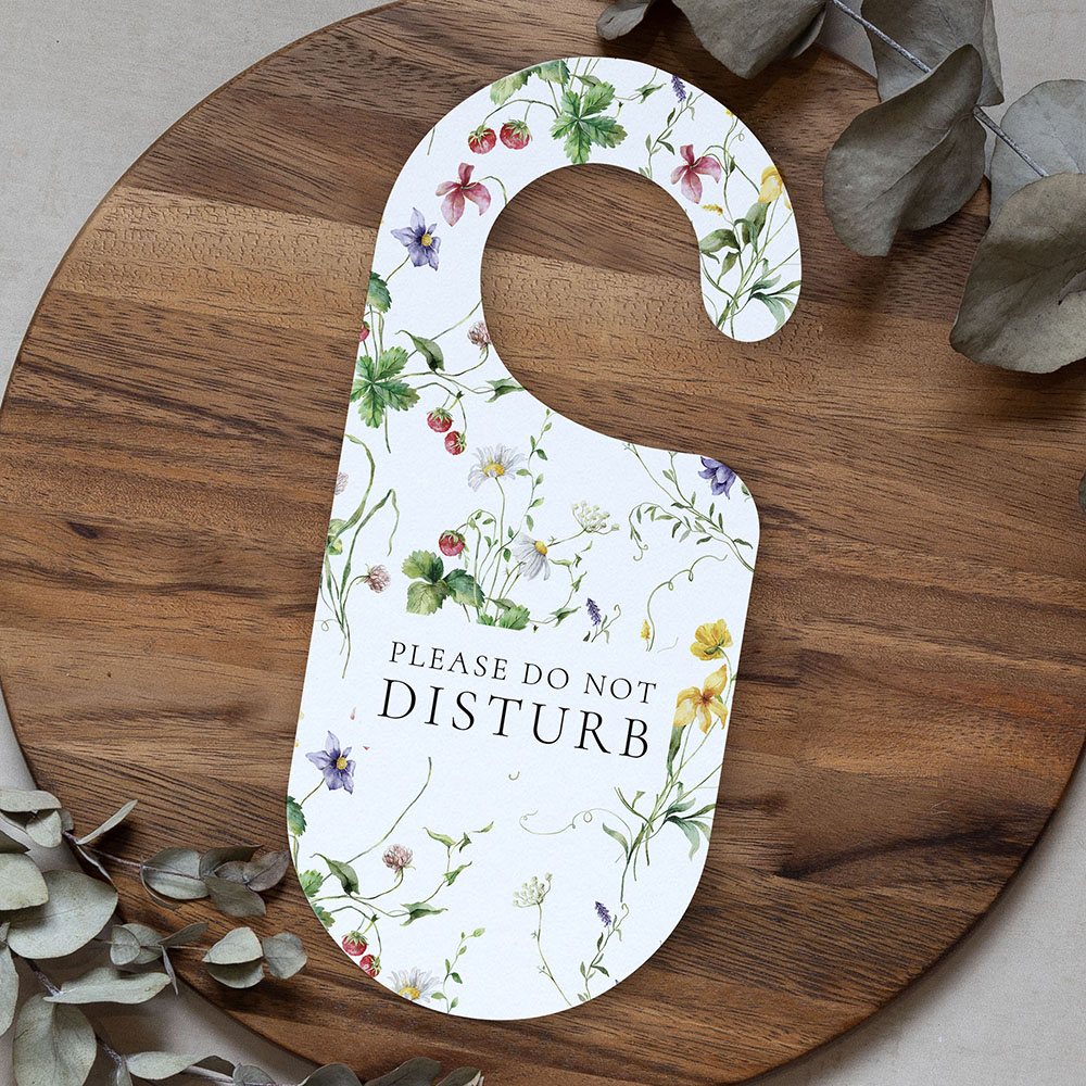 'Sweet Serenade' Door Hanger