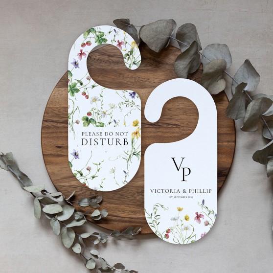 'Sweet Serenade' Door Hanger