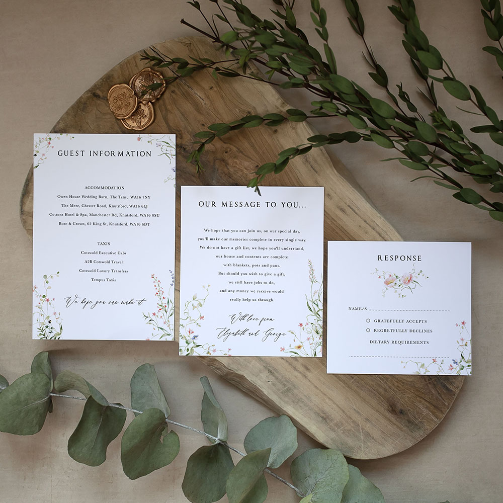 'Vintage Botanical V001' Pocketfold Wedding Invitation