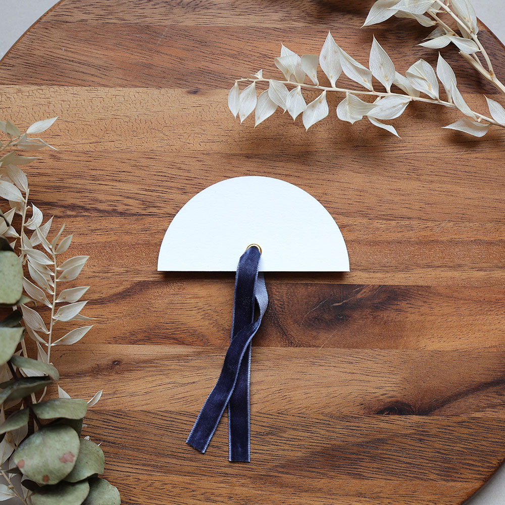 Generic Sample Favour Tags